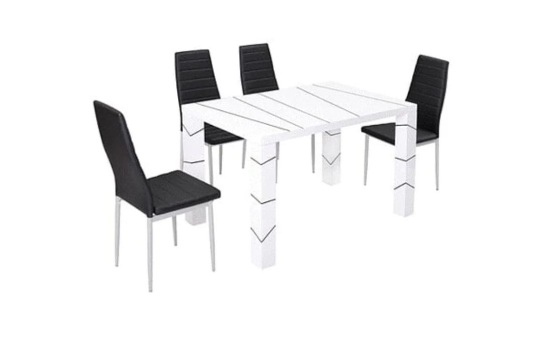 Mabel Dining Table